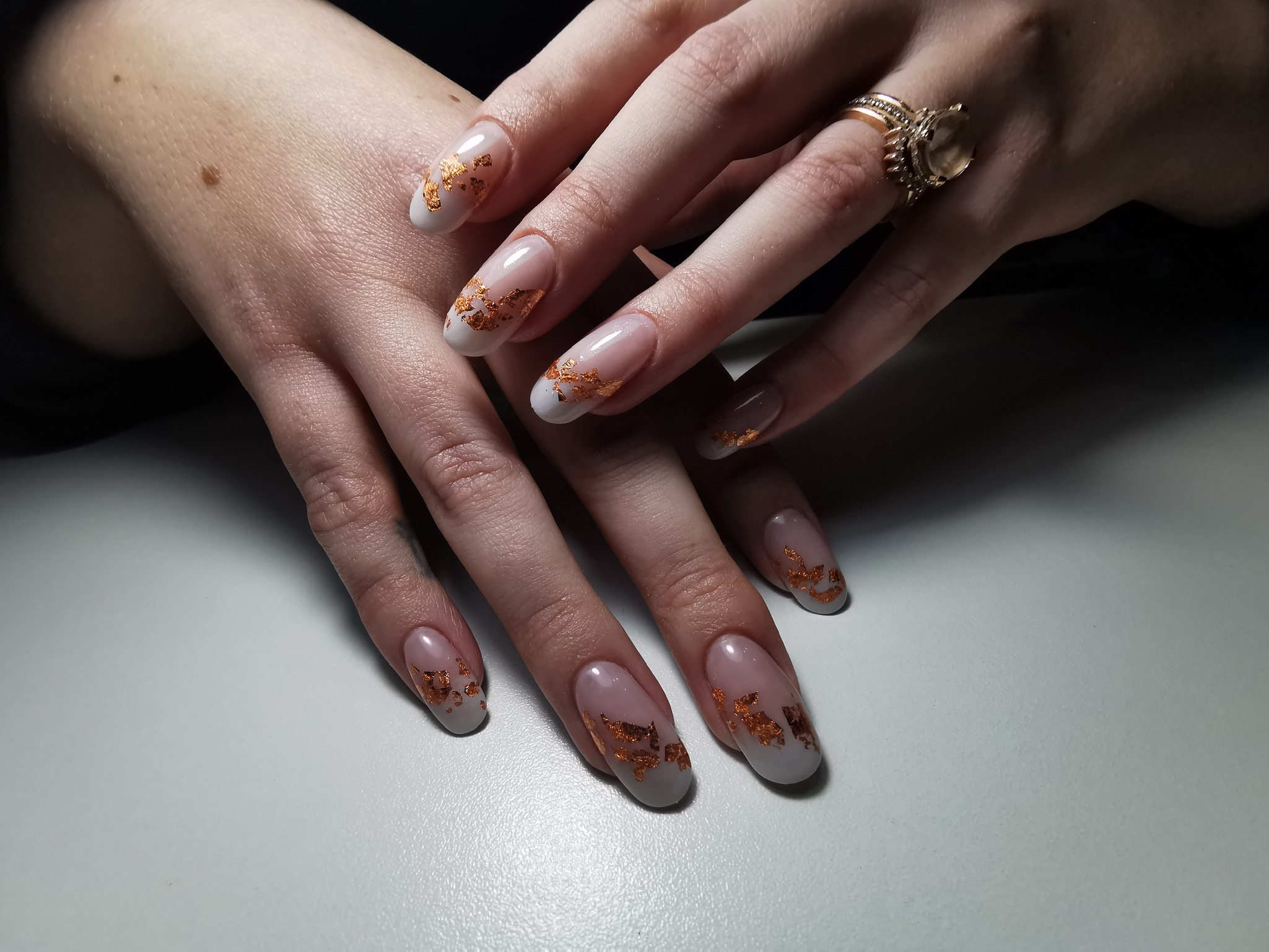 D6173452-9A65-456C-B69D-E1BC73E76E63